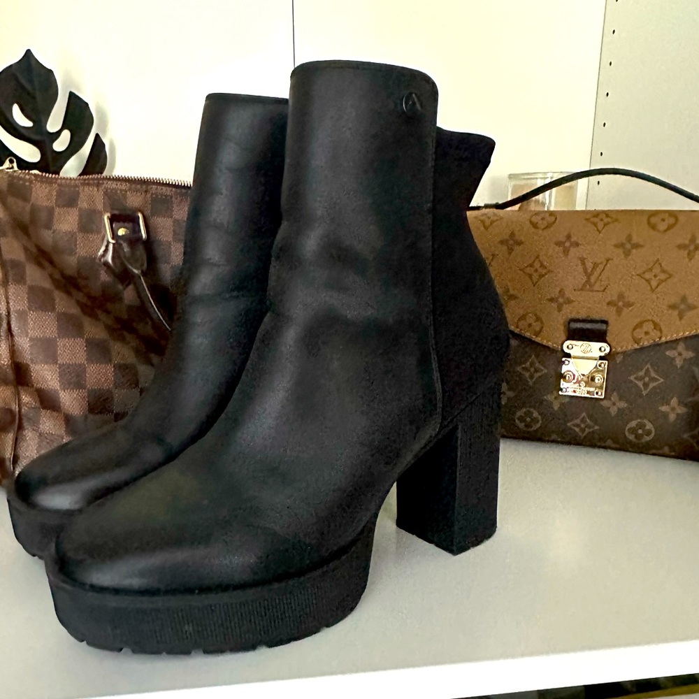 Artica bootie